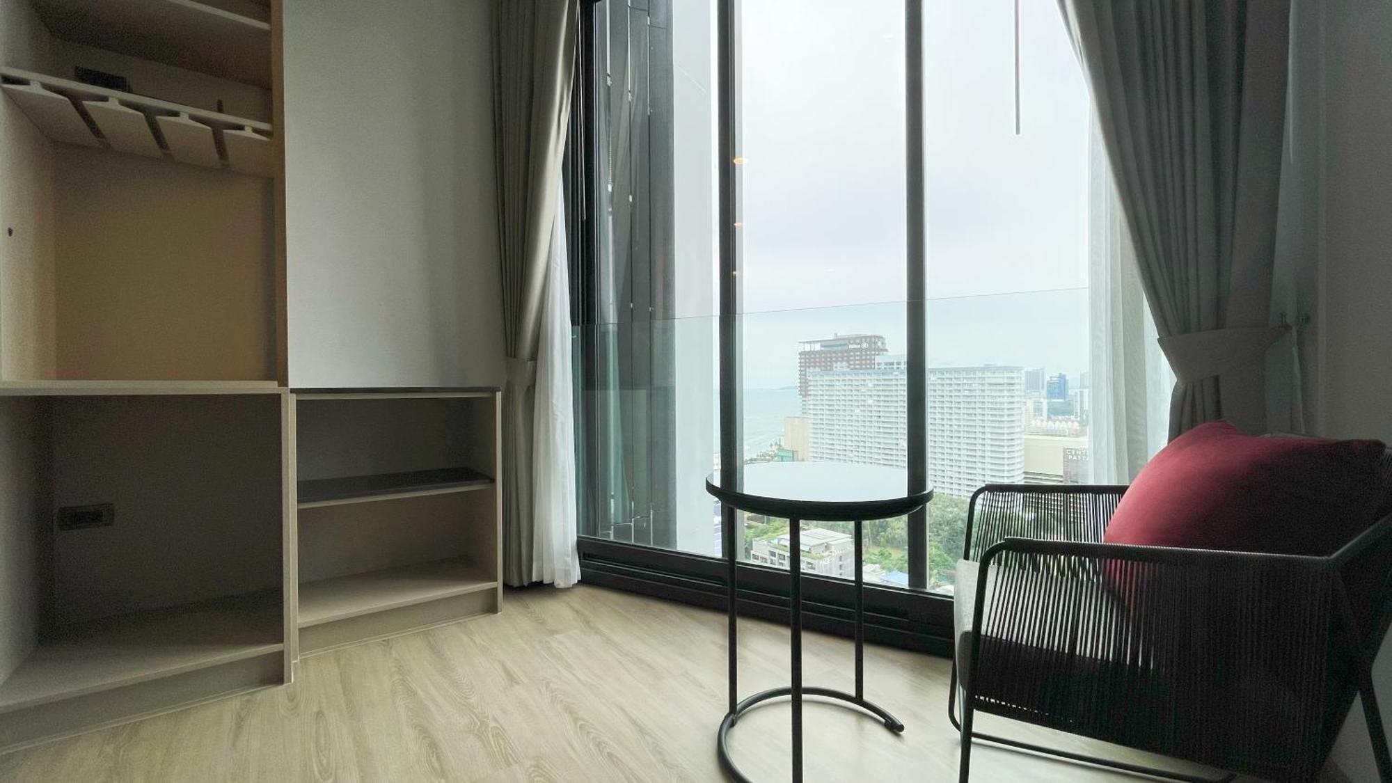 Edge Central # Utrip Pattaya Buitenkant foto