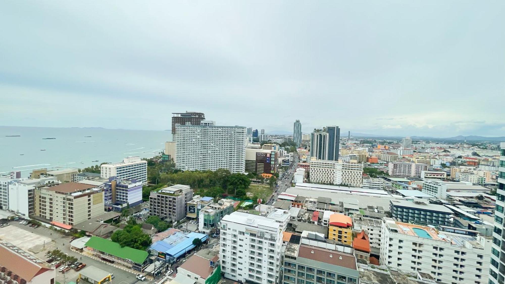 Edge Central # Utrip Pattaya Buitenkant foto